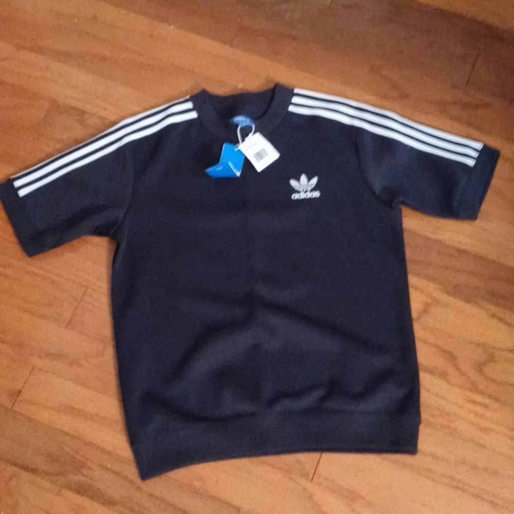 Brand New Adidas Crew Sweatshirt Size: Small